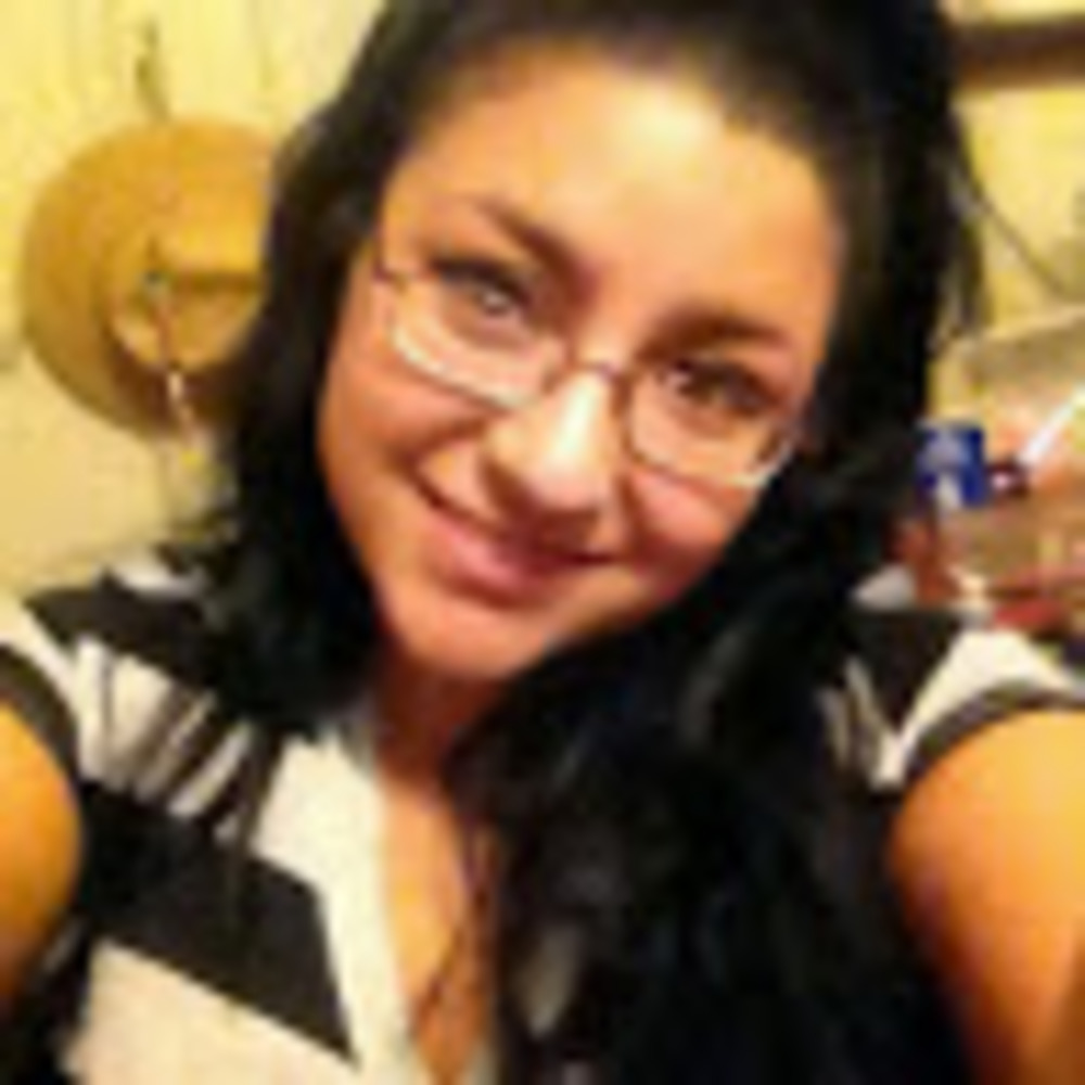 Meet your Posher, Nica